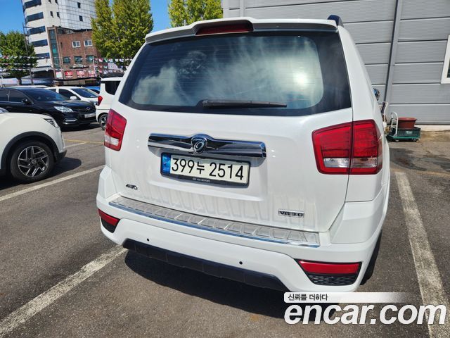 Kia Mohave Diesel 3.0 4WD President — пробег 155 000 км — фото 4 из 5