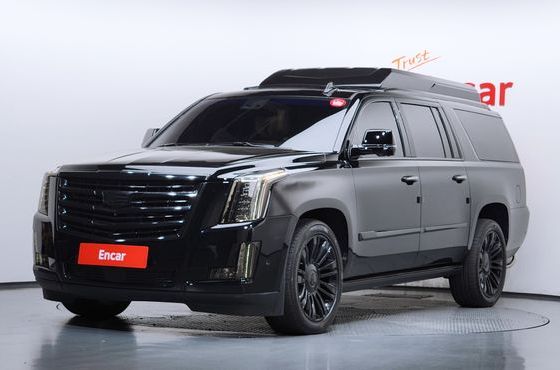 Cadillac Escalade 6.2 ESV 4th — пробег 74 680 км — фото 1 из 5