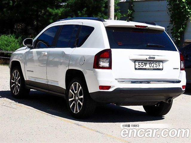Jeep Compass 2.4 Limited 1st — пробег 88 570 км — фото 3 из 5