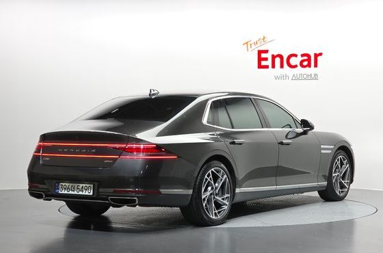 Genesis G90 Gasoline 3.5 Turbo AWD — пробег 26 018 км — фото 2 из 5