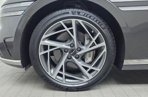 Genesis G90 Gasoline 3.5 Turbo AWD — пробег 26 018 км — фото 5 из 5