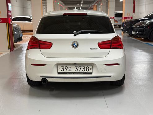 BMW 1-Series 118d Sport 5Door — пробег 36 500 км — фото 4 из 5