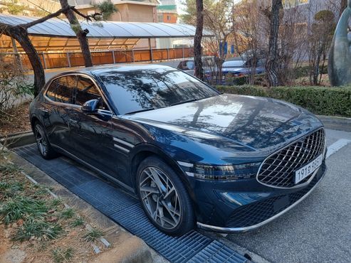 Genesis G90 Gasoline 3.5 Turbo AWD — пробег 63 800 км — фото 2 из 5