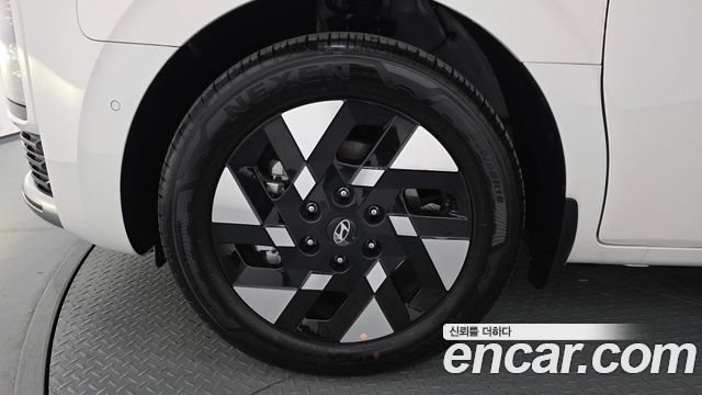 Hyundai Staria из Кореи Encar