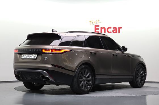 Land Rover Range Rover Velar 3.0 D300 R-Dynamic SE — пробег 185 591 км — фото 2 из 5