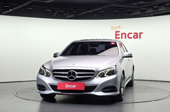 Mercedes-Benz E-Class E250 BlueTec 4MATIC AV — пробег 167 384 км — фото 3 из 5