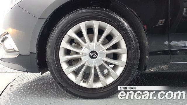 Hyundai Sonata 2.4 Style — пробег 99 907 км — фото 5 из 5