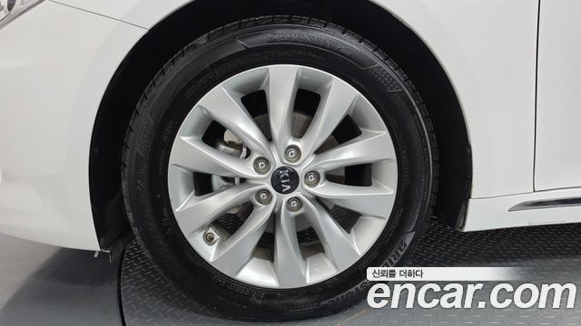 Kia K5 из Кореи Encar