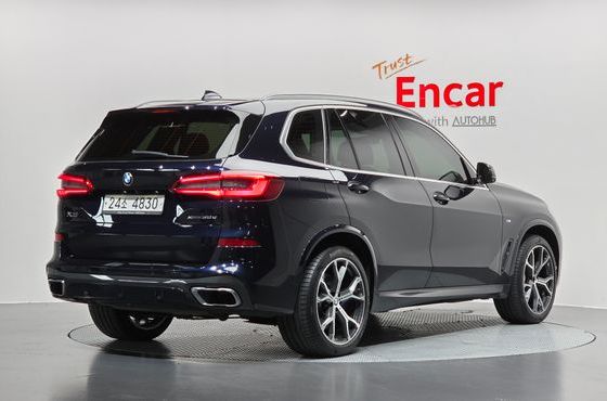 BMW X5 xDrive 30d M Sport First Edition — пробег 95 020 км — фото 2 из 5
