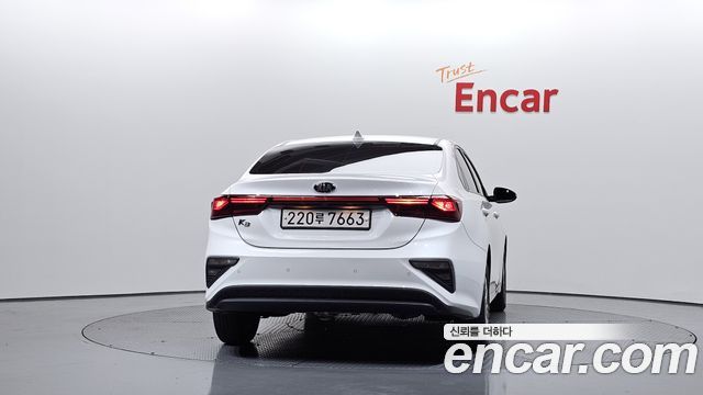 Kia K3 из Кореи Encar
