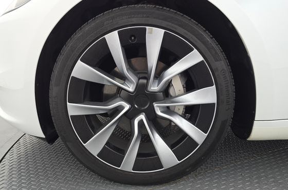 Tesla Model 3 Long Range AWD — пробег 28 020 км — фото 5 из 5
