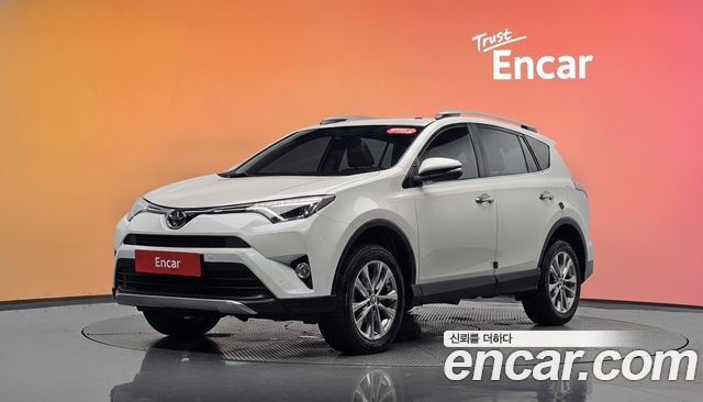 Toyota RAV4 2.5 2WD 4th — пробег 39 098 км — фото 1 из 5