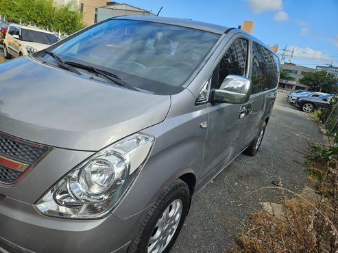 Hyundai Starex 5-Seater VAN CVX Luxury — пробег 137 227 км — фото 2 из 5
