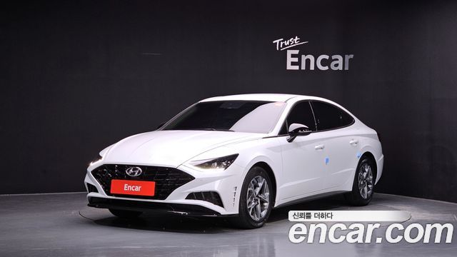 Hyundai Sonata 2.0 Premium Plus — пробег 30 140 км — фото 1 из 5