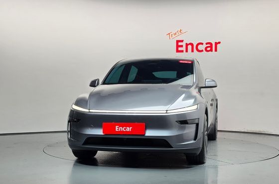 Tesla Model Y RWD — пробег 9 869 км — фото 3 из 5