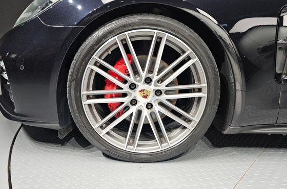 Porsche Panamera 3.0 AWD — пробег 159 833 км — фото 5 из 5