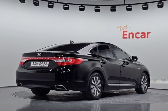 Hyundai Grandeur Premium — пробег 128 430 км — фото 2 из 5