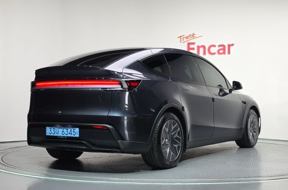Tesla Model Y L Long Range AWD — пробег 11 494 км — фото 2 из 5