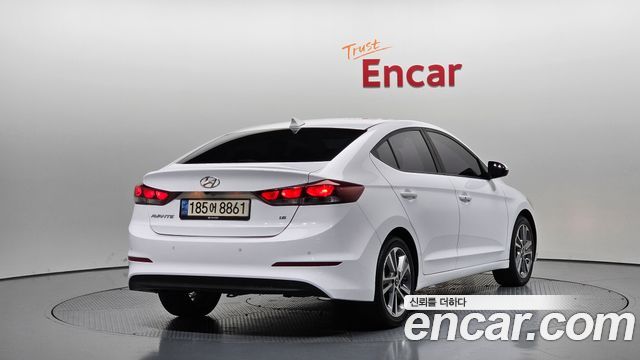 Hyundai AVANTE из Кореи Encar