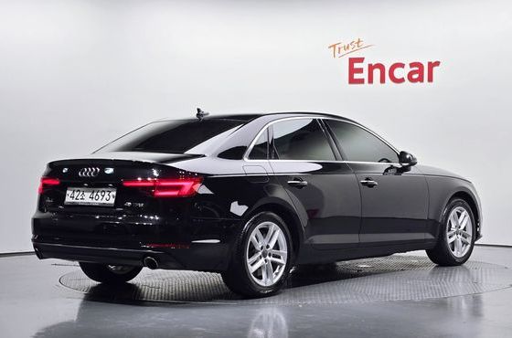 Audi A4 45 TFSI Premium — пробег 108 292 км — фото 2 из 5