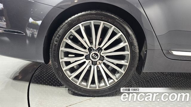 Kia K7 из Кореи Encar