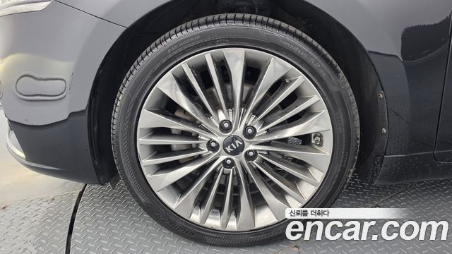 Kia K7 из Кореи Encar