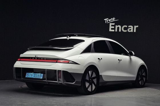 Hyundai Ioniq6 Long Range AWD Exclusive — пробег 61 343 км — фото 2 из 5