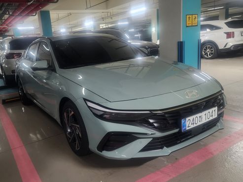Hyundai AVANTE 1.6 Inspiration — пробег 3 343 км — фото 3 из 5