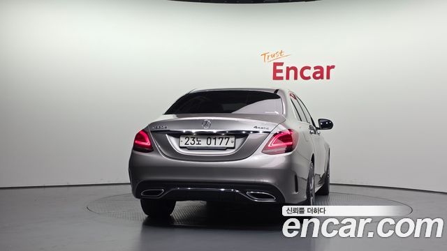 Mercedes-Benz C-Class из Кореи Encar