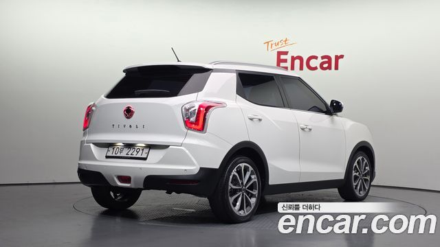 Ssangyong TIBOLI из Кореи Encar
