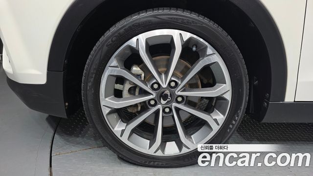 Ssangyong TIBOLI из Кореи Encar