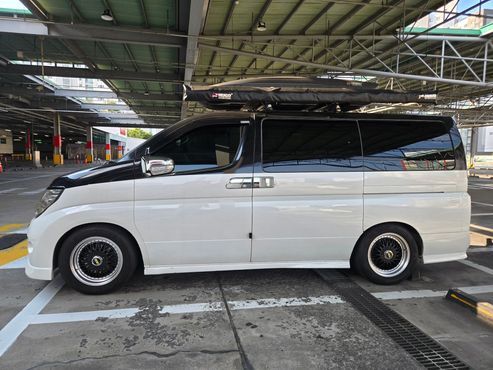 Nissan Elgrand 3.5 E51 — пробег 140 000 км — фото 2 из 5