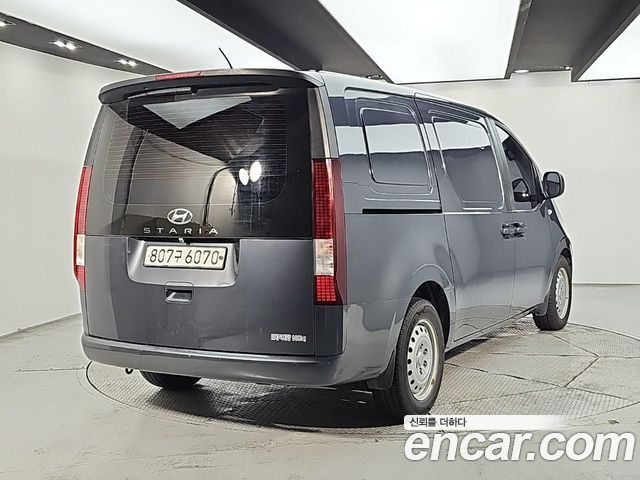 Hyundai Staria из Кореи Encar