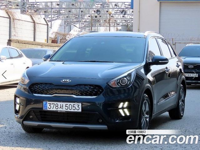 Kia Niro 1.6 HEV Noblesse — пробег 101 547 км — фото 2 из 5