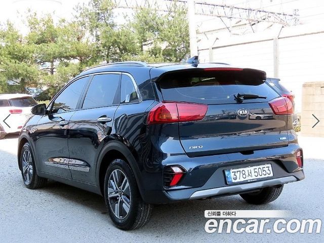 Kia Niro 1.6 HEV Noblesse — пробег 101 547 км — фото 3 из 5