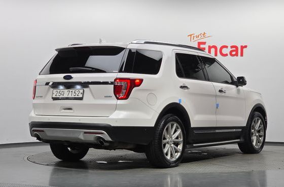 Ford Explorer 2.3 Limited 4WD 5th — пробег 139 096 км — фото 2 из 5