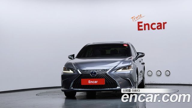 Lexus ES Luxury Plus — пробег 121 865 км — фото 3 из 5