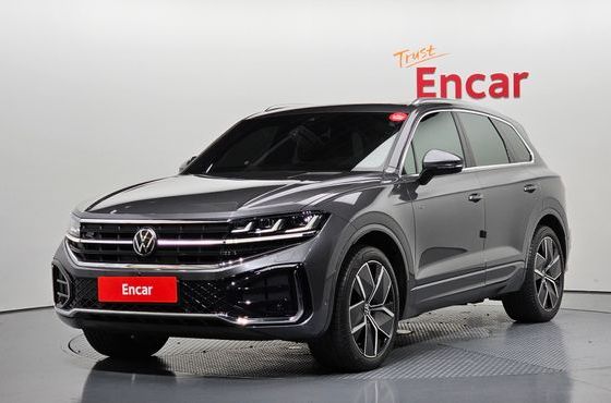 Volkswagen Touareg 3.0 TDI R-Line — пробег 54 120 км — фото 1 из 5