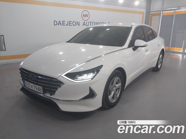 Hyundai Sonata 2.0 Premium — пробег 44 200 км — фото 1 из 5