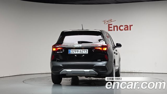 Kia Seltos из Кореи Encar
