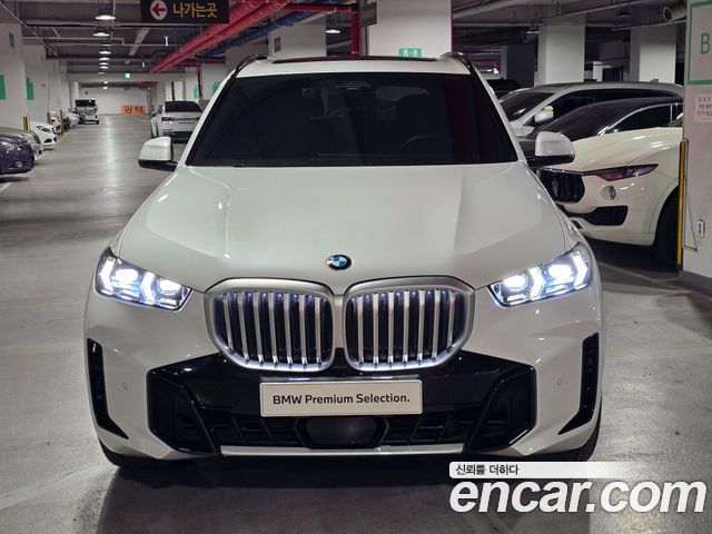 BMW X5 xDrive 40i M Sport — пробег 4 570 км — фото 3 из 5