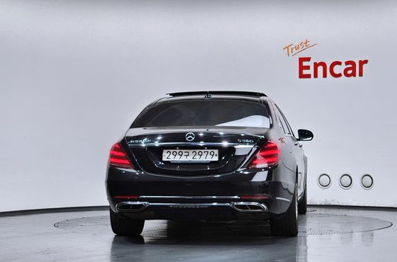Mercedes-Benz S-Class Maybach S560 4MATIC — пробег 175 978 км — фото 4 из 5