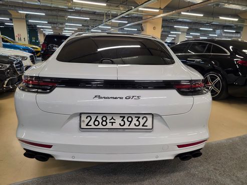 Porsche Panamera 4.0 GTS — пробег 56 300 км — фото 3 из 5