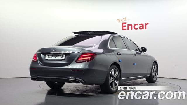 Mercedes-Benz E-Class из Кореи Encar