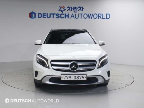 Mercedes-Benz GLA-Class GLA200 d — пробег 130 450 км — фото 3 из 5