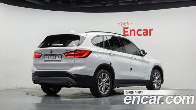 BMW X1 xDrive 20d — пробег 117 554 км — фото 2 из 5