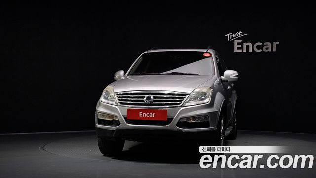 Ssangyong Rexton 2.0 4WD Adventure 60th Edition — пробег 201 824 км — фото 3 из 5