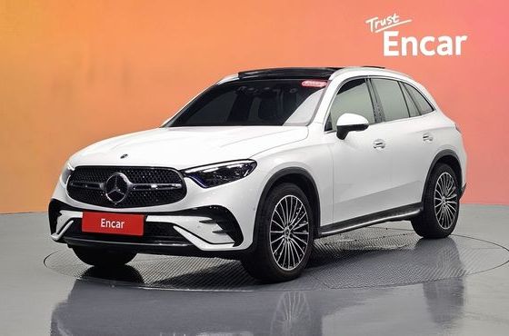 Mercedes-Benz GLC-Class GLC300 4MATIC AMG Line — пробег 39 442 км — фото 1 из 5