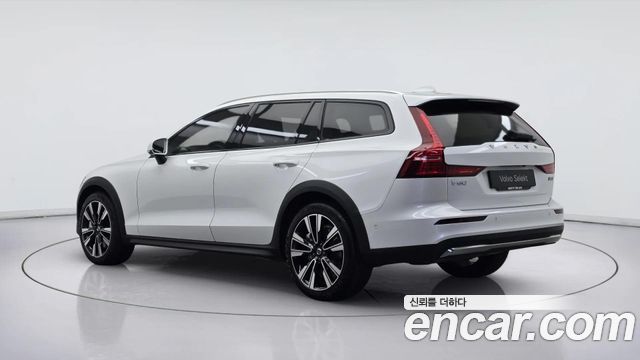 Volvo V60 из Кореи Encar