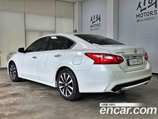 Nissan Altima 2.5 Smart L33 — пробег 114 000 км — фото 2 из 5